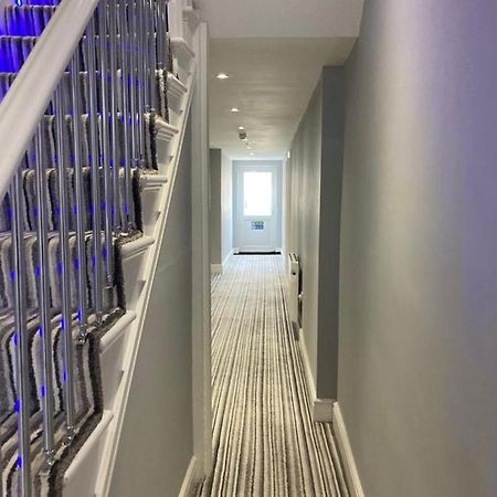 112 Gleneagle Road Rooms London Kültér fotó
